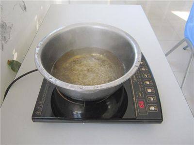 ��ȩ����3�����ϣ��ׂ�С���У�׌��7��ס�·���