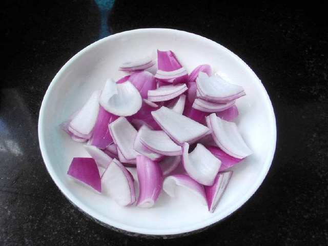 ��ȩ����3�����ϣ��ׂ�С���У�׌��7��ס�·���