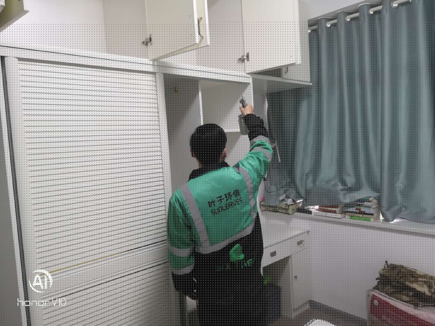 ��h����ȩ